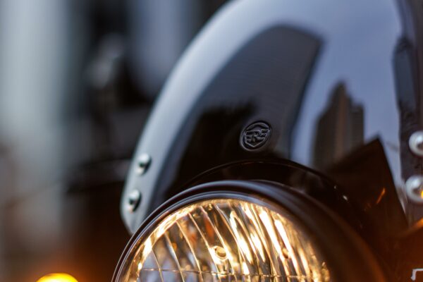 TINTED FLYSCREEN - Image 2